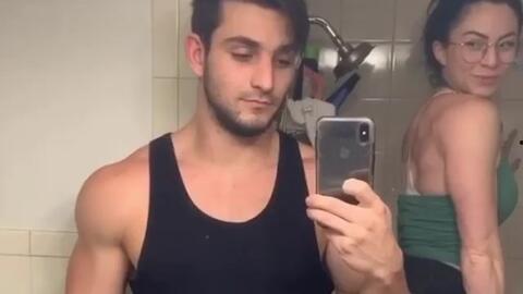 欧美帅哥被揍视频