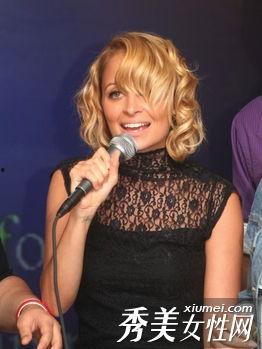 欧美演员的变化过程视频,从经典形象到现代演绎