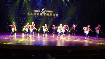 欧美丰收歌舞蹈视频,欢快节奏下的田园狂欢