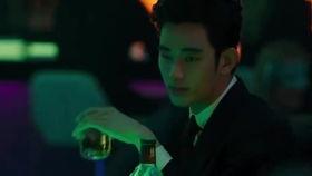 欧美倒酒视频在线观看,在线视频教学一网打尽